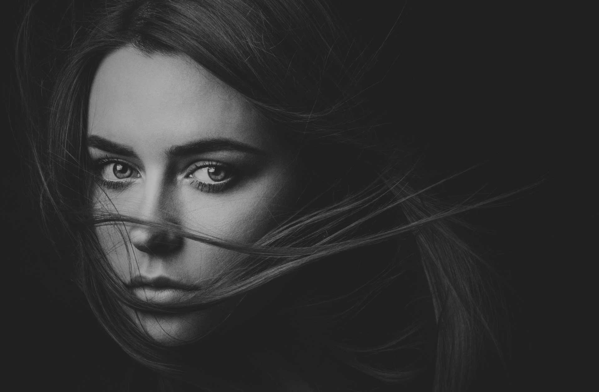 Dramatic black and white portrait photograph by Peter Farrar Portraits